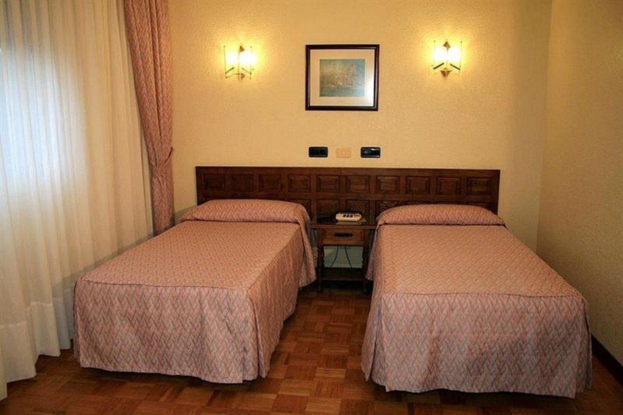 Burgo Hotel Las Vegas מראה חיצוני תמונה